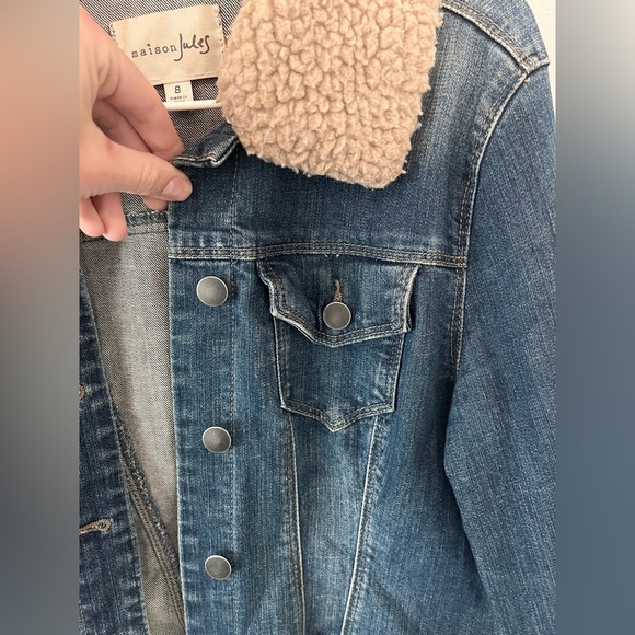 Maison Jules Blue Denim Jacket with Removable Cream Sherpa Collar Size Small - Picture 3 of 11